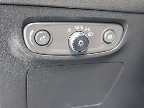 Used 2023 Buick Encore GX Preferred w/ Cold Weather Comfort Package FWD image 22