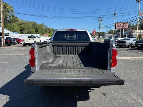 Used 2019 Toyota Tundra SR5 image 29