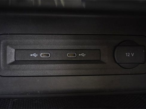 Certified 2022 Volkswagen Atlas SE image 14