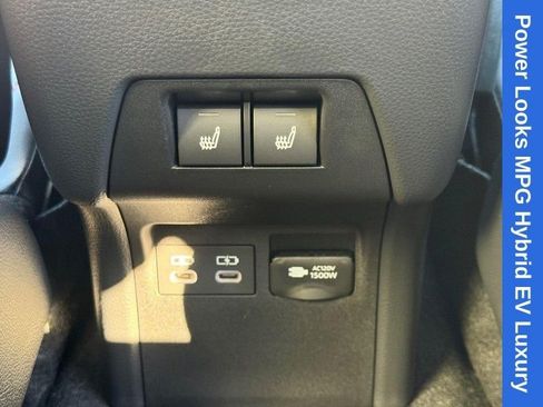 New 2026 Toyota Prius Plug-In Hybrid FWD image 6