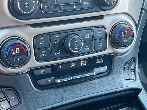 Used 2019 GMC Yukon XL Denali w/ Open Road Package AWD/4WD image 16