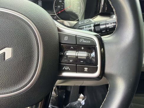 Used 2022 Kia Sorento SX AWD/4WD image 27