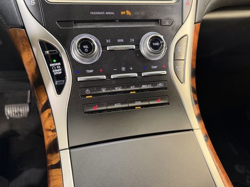 Used 2018 Lincoln MKX Select w/ Select Plus Package image 19