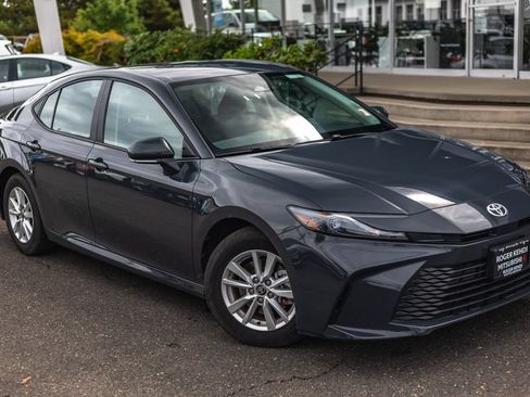 Used 2025 Toyota Camry LE FWD image 2