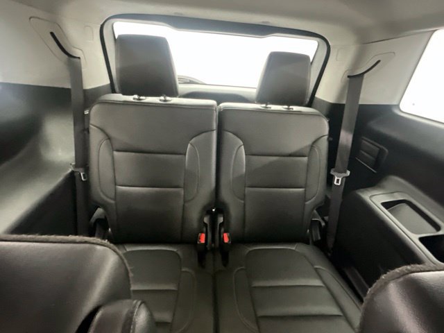 Used 2023 GMC Acadia SLT AWD/4WD image 6