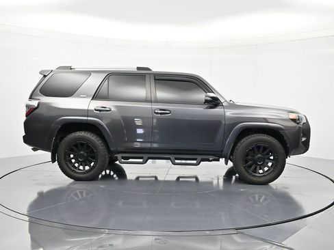 Used 2019 Toyota 4Runner SR5 Premium image 5