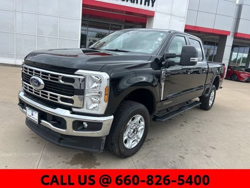 Used 2026 Ford F250 XLT AWD/4WD image 2