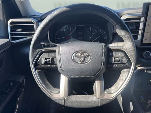 Used 2023 Toyota Tundra Limited image 15