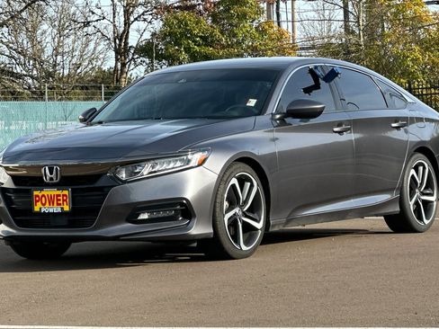 Used 2019 Honda Accord Sport image 8