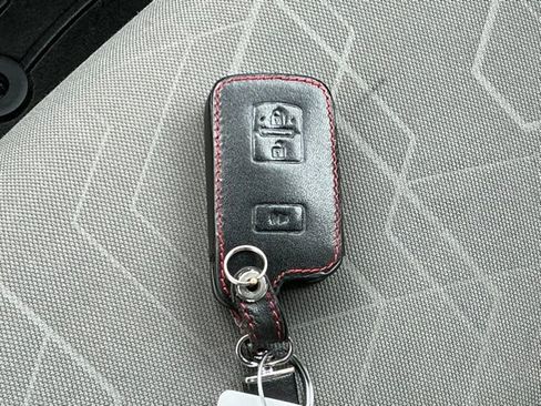 Used 2023 Toyota Tacoma TRD Off-Road AWD/4WD image 19