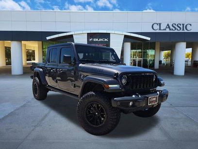 Used 2024 Jeep Gladiator Sport