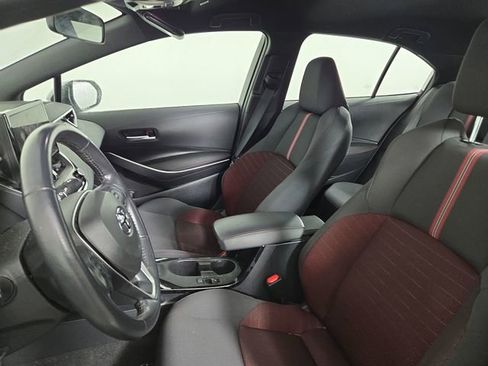 Used 2023 Toyota Corolla SE image 13