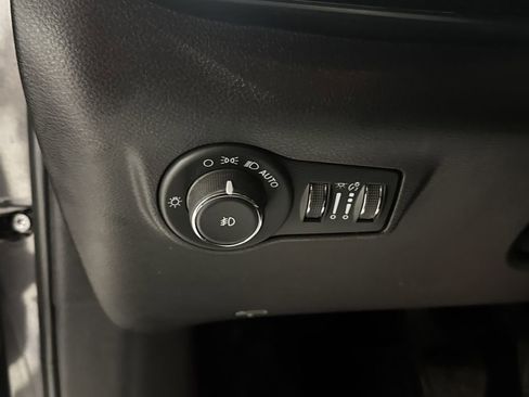 Used 2022 Jeep Compass Trailhawk AWD/4WD image 38