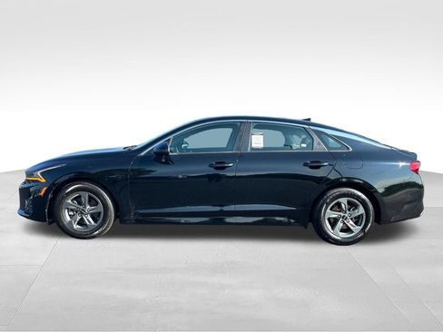 Used 2022 Kia K5 LXS FWD image 2
