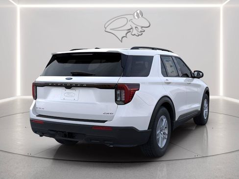 New 2026 Ford Explorer Active AWD/4WD image 6