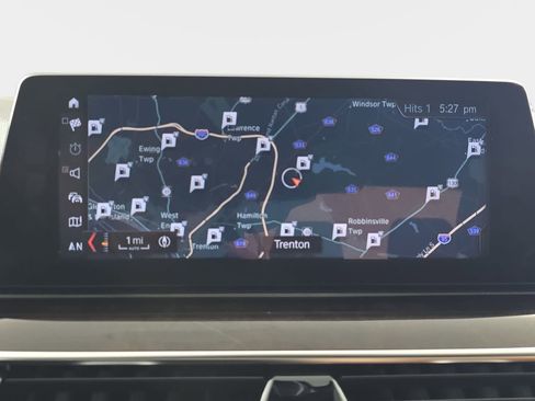 Used 2018 BMW 530i xDrive AWD/4WD image 25