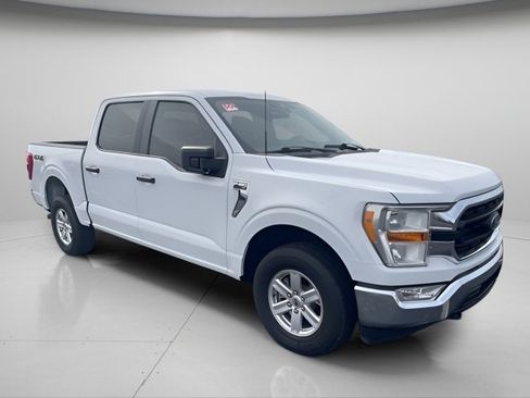 Used 2021 Ford F150 XLT image 5