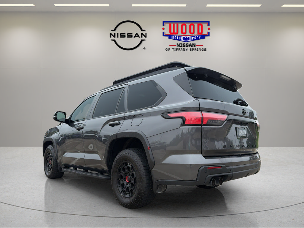 Used 2025 Toyota Sequoia TRD Pro AWD/4WD image 4
