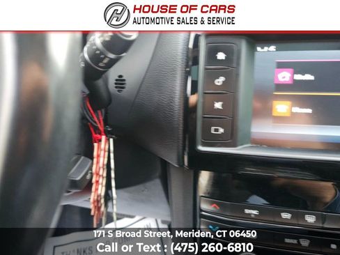 Used 2018 Jaguar F-PACE Premium AWD/4WD image 32