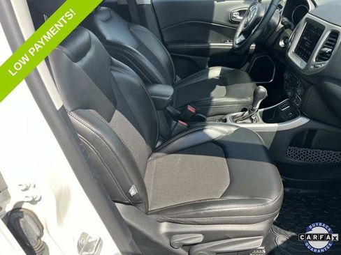 Certified 2018 Jeep Compass Latitude w/ Popular Equipment Group FWD image 22