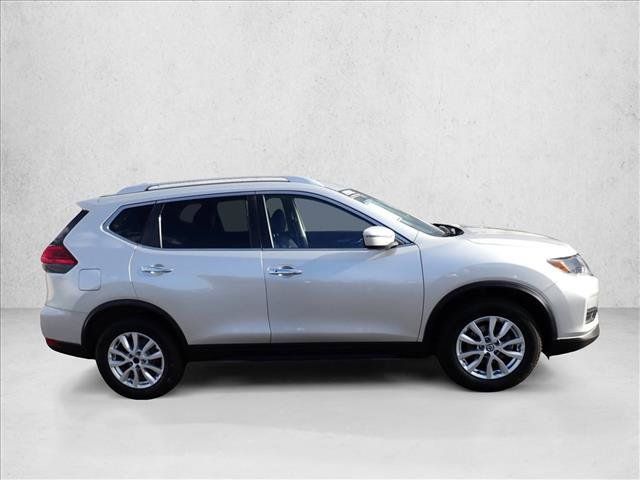 Used 2017 Nissan Rogue SV AWD/4WD image 5