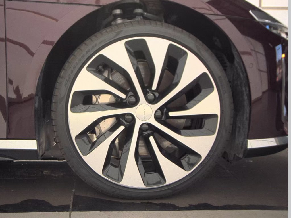 Used 2025 Lucid Air Grand Touring AWD/4WD image 20