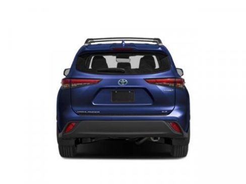 New 2026 Toyota Highlander XLE image 8