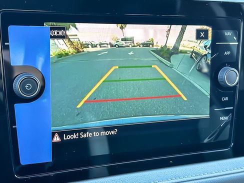 New 2026 Volkswagen Taos SEL image 19