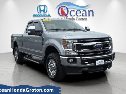 Used 2022 Ford F350 XLT w/ XLT Premium Package AWD/4WD image 1