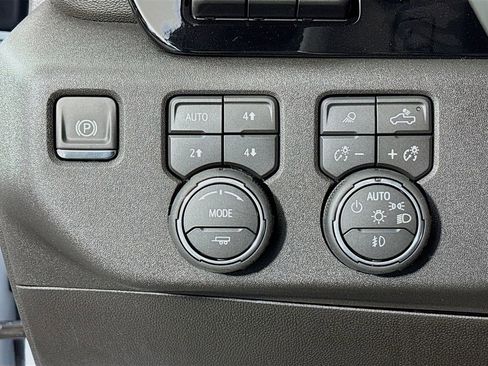 New 2026 Chevrolet Silverado 1500 High Country image 10