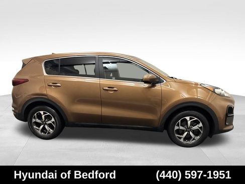 Used 2020 Kia Sportage LX FWD image 4