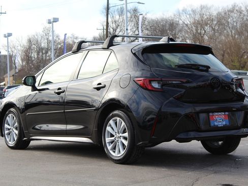 Used 2025 Toyota Corolla SE image 6