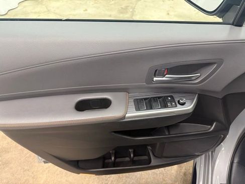 Used 2024 Toyota Sienna XSE w/ XSE Plus Package image 16