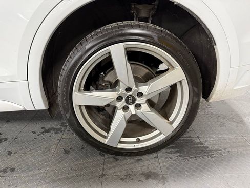 Used 2022 Audi SQ5 Premium w/ Convenience Package image 7