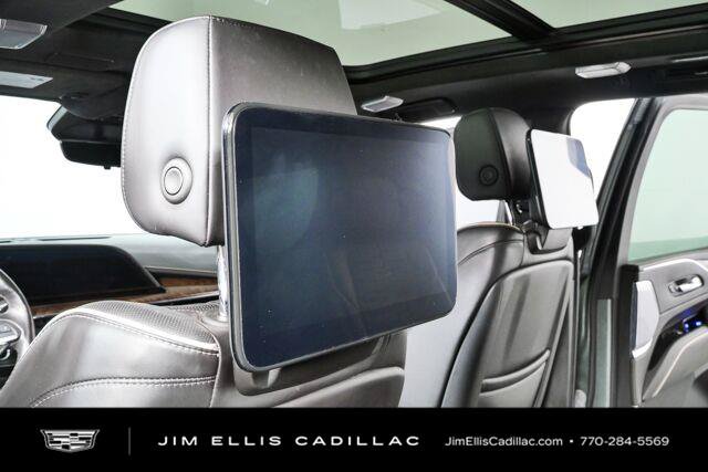 Used 2023 Cadillac Escalade ESV Sport Platinum w/ LPO, ONYX Package AWD/4WD image 17
