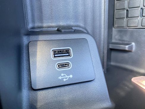 New 2025 Ford Expedition King Ranch image 30