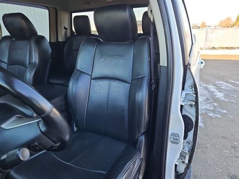 Used 2018 RAM 2500 Laramie w/ Convenience Group image 35