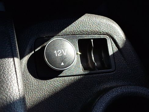 Certified 2018 Ford Transit Connect XLT image 27