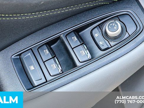 Used 2025 Subaru Outback Onyx Edition AWD/4WD image 45