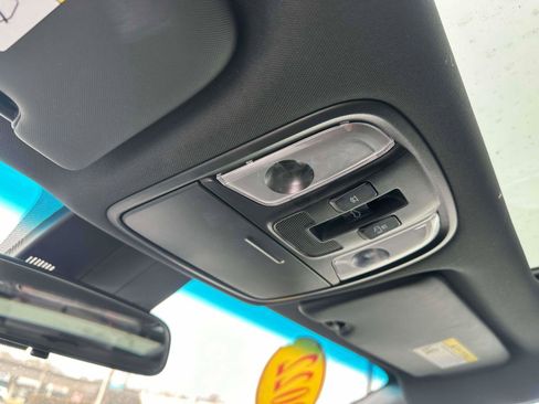 Used 2022 Kia Sportage Nightfall Edition image 32