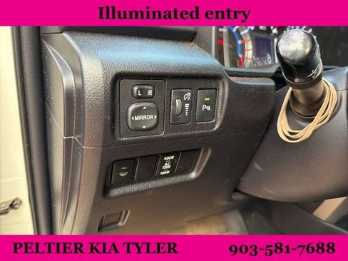 Used 2014 Toyota 4Runner SR5 image 18