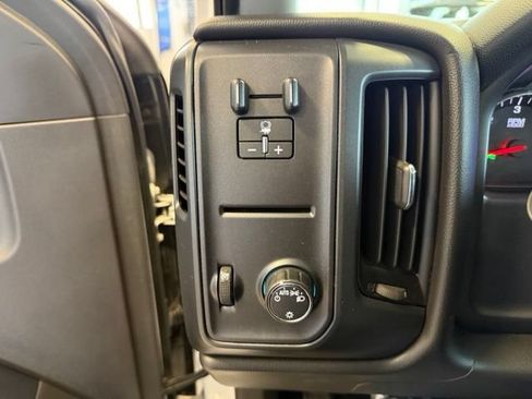 Used 2017 Chevrolet Silverado 2500 W/T w/ WT Fleet Convenience Package AWD/4WD image 18
