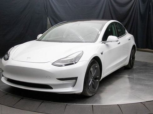 Used 2020 Tesla Model 3 Long Range image 6