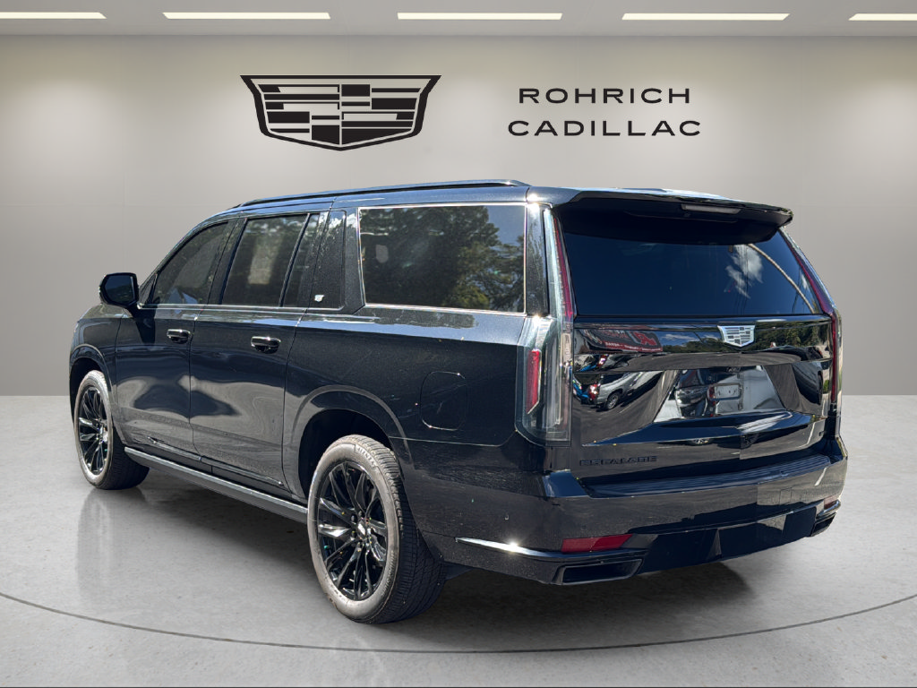 Certified 2024 Cadillac Escalade ESV Sport Platinum w/ LPO, ONYX Package AWD/4WD image 7