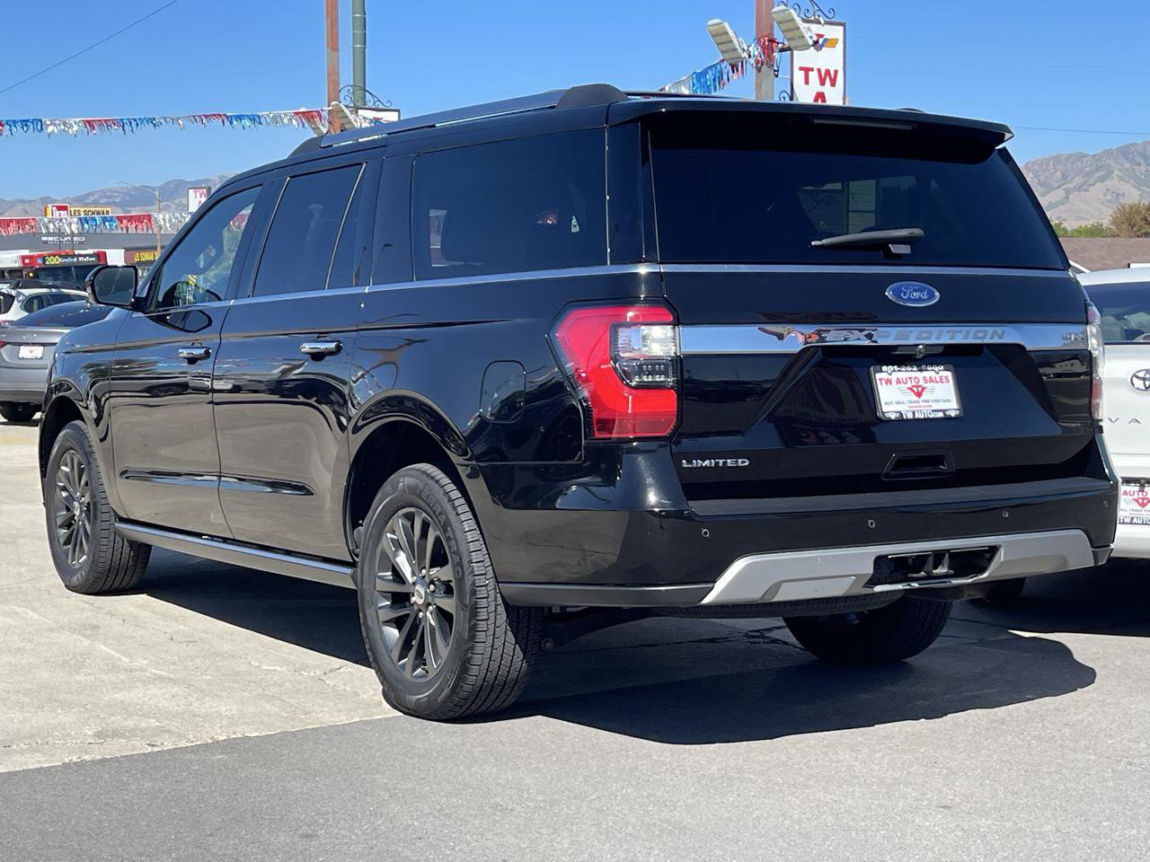 Used 2019 Ford Expedition Max Limited AWD/4WD image 7
