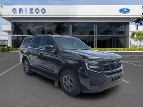 Used 2026 Ford Expedition Active RWD image 1