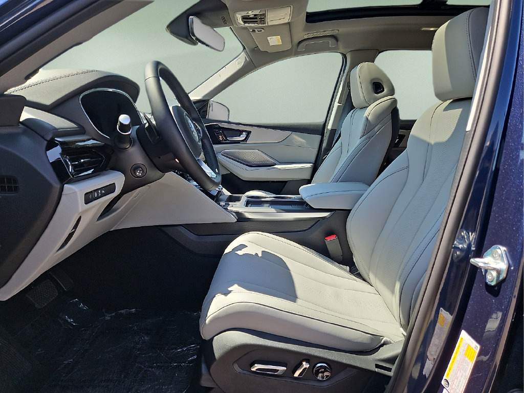 New 2026 Acura MDX w/ Technology Package FWD image 17