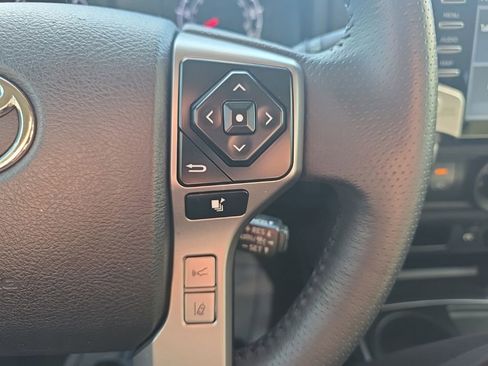 Used 2024 Toyota 4Runner SR5 image 27