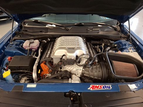 Used 2023 Dodge Challenger SRT Hellcat RWD image 27