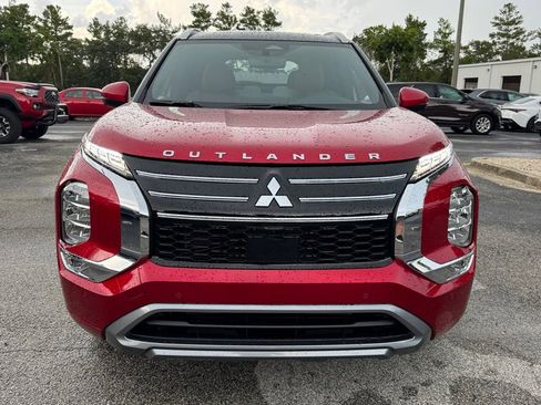 New 2025 Mitsubishi Outlander SEL image 2